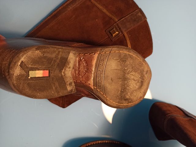 Bota de piel Nero Giardini