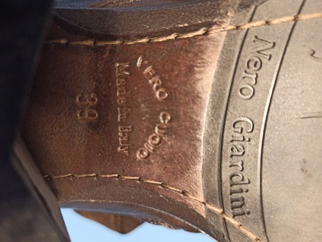 Bota de piel Nero Giardini