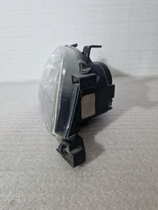 Faro Derecho Toyota Avensis 1.6 2002