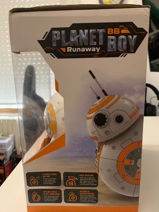 Divertido robot BB-8 Planet boy Runaway