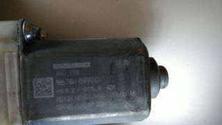 9678189780 - ELEVALUNAS DELANTERO DERECHO PEUGEOT 