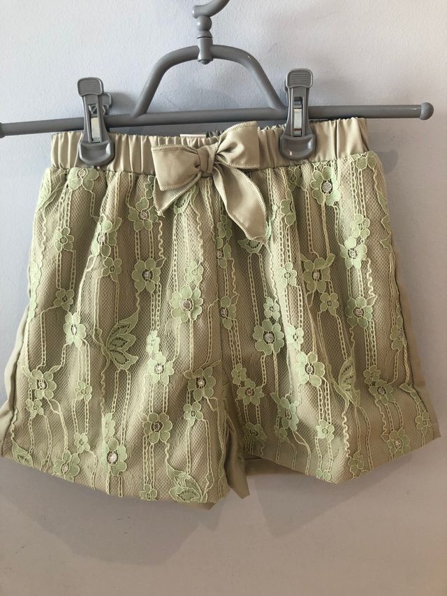 Pantalones veraniegos flores