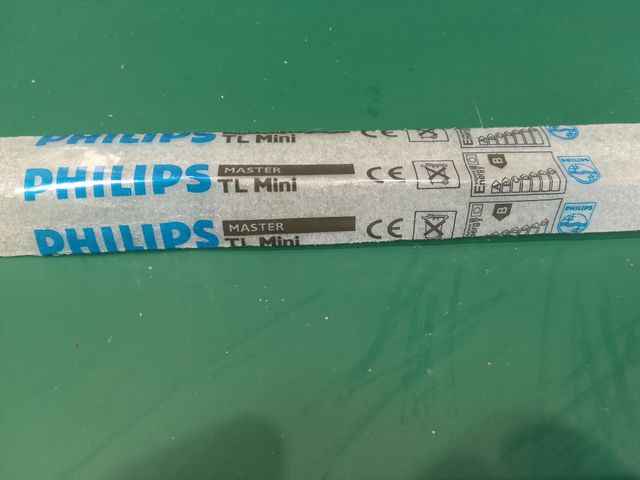 Tubo fluorescente 8w --Philips Master TL
