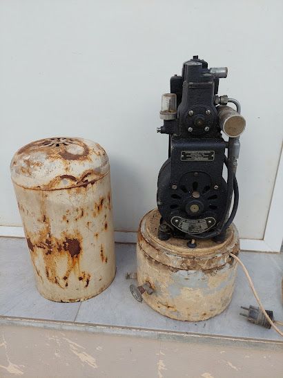 Magnifico compresor de dentista años 30/40 LUFT