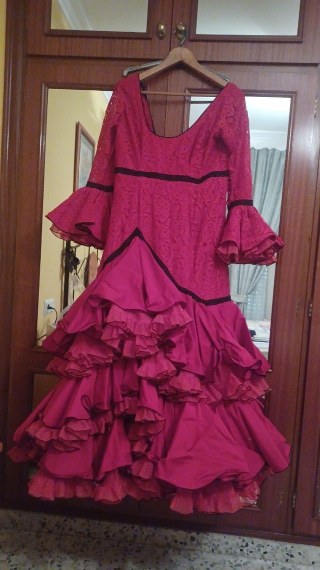 vestido de flamenca de encaje