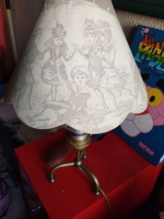 Pantalla para pie de lámpara