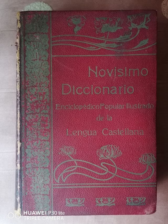 NOVÍSIMO DICCIONARIO ENCICLOPÉDICO.