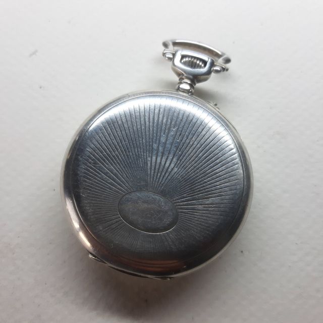 Orologio con brevetto sulla corona di caric