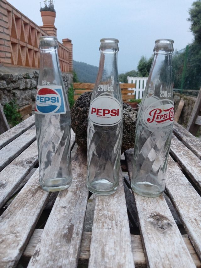 Botellas Pepsi