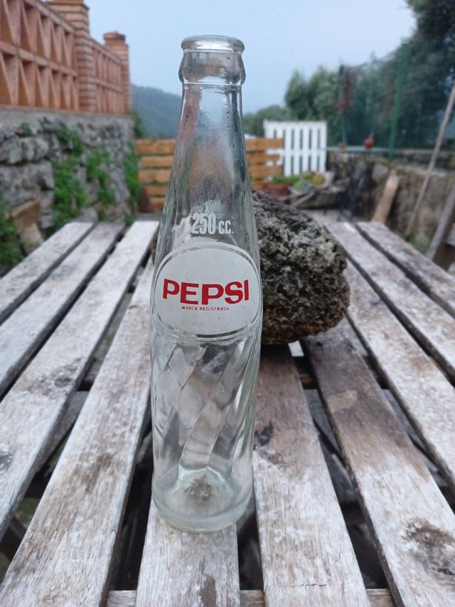 Botellas Pepsi