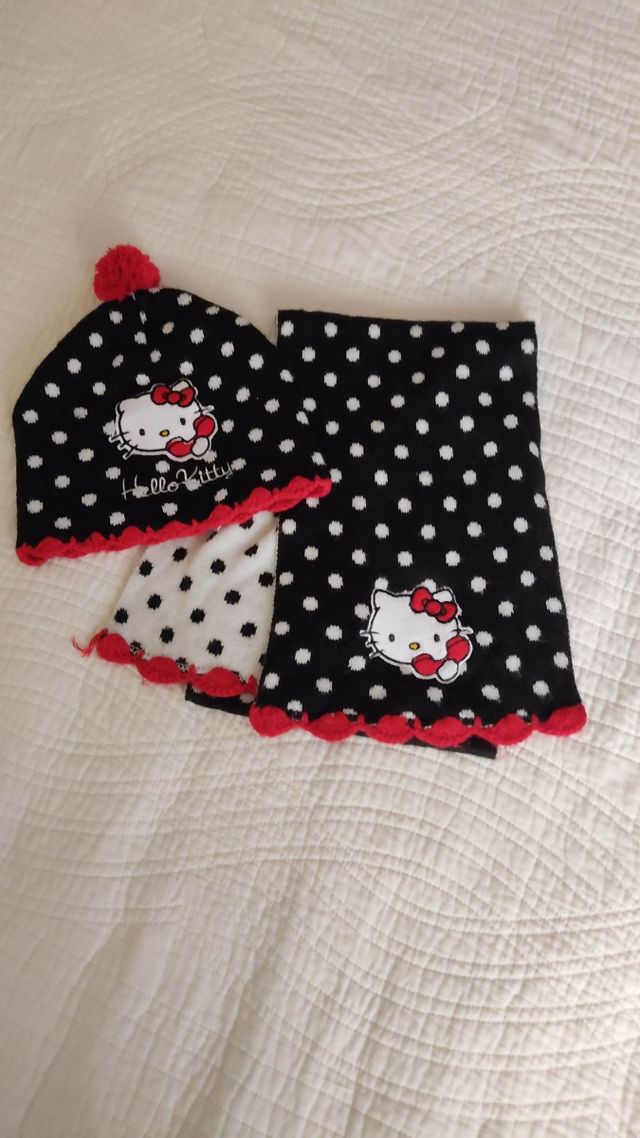 Gorro y bufanda Hello Kitty