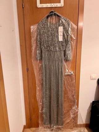 Vestido Nuevo de Fiesta Rosa Clará