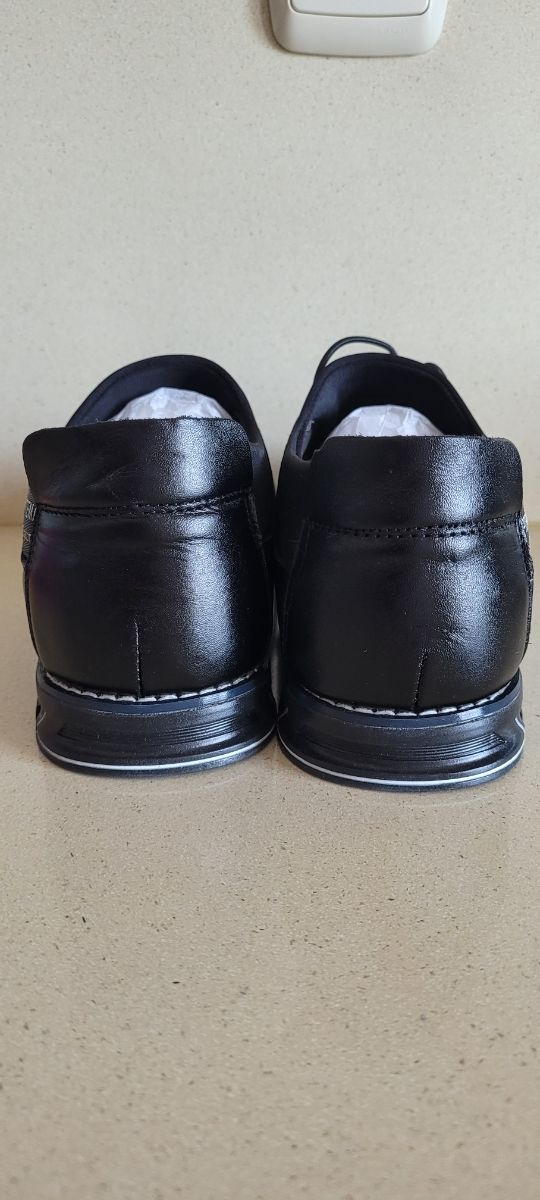 Zapatos nuevos  número  40