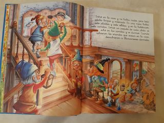 Libro infantil 12 cuentos clásicos.