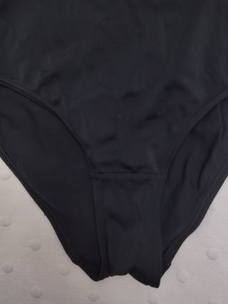 BAÑADOR NEGRO DECATHLON