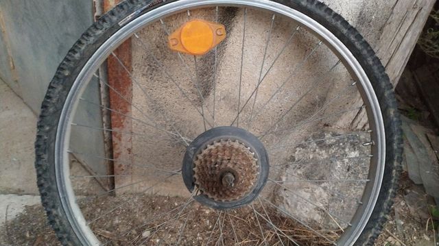 orquillas de bicicleta de 26 y 24 pulgadas