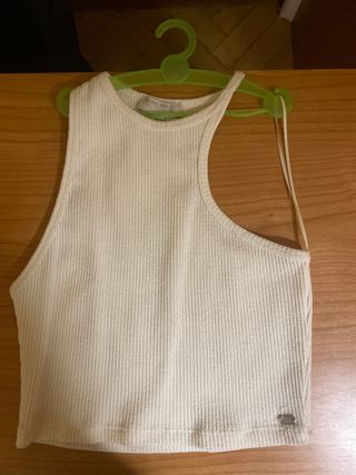 top beige sin estrenar