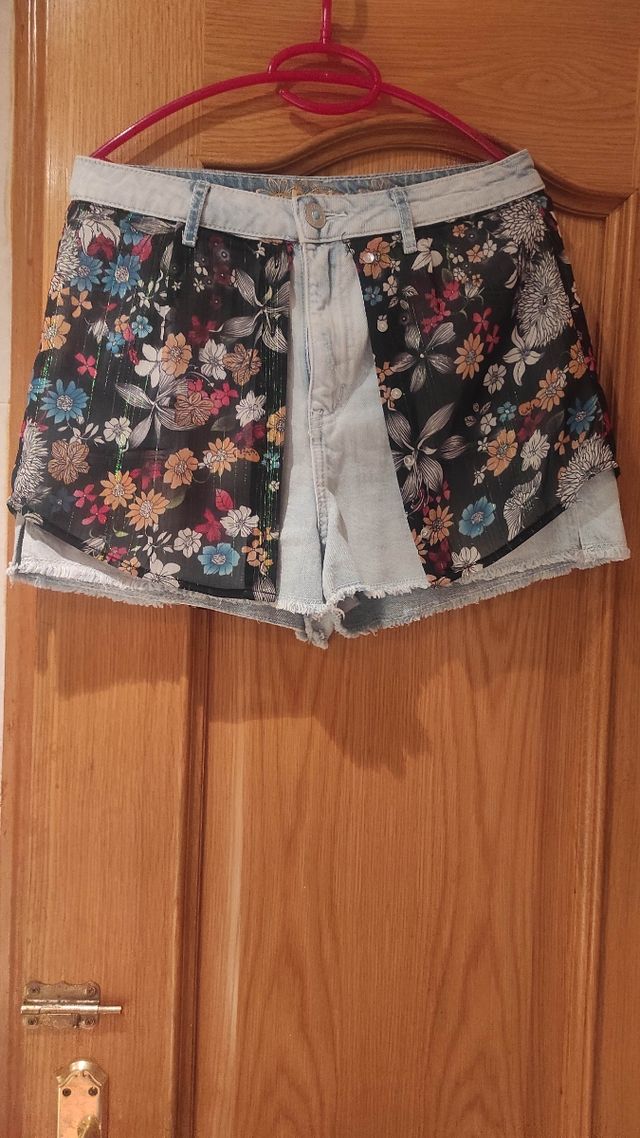 short desigual talla M
