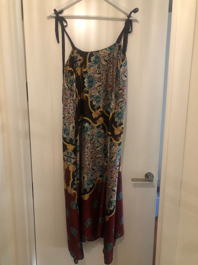 Vestido zara raso estampado