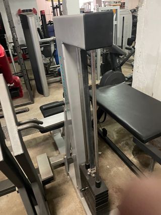 MÁQUINAS DE MUSCULACIÓN