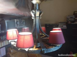 Singular y elegante lampara de techo con rueda de