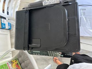 Impresora con escáner Epson  WF 2530