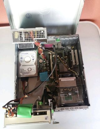 Ordenador de sobremesa HP COMPAQ