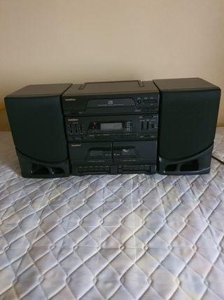 Urge para fiestas, Equipo música Equipo de música