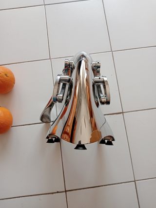 exprimidor naranja diseño manual