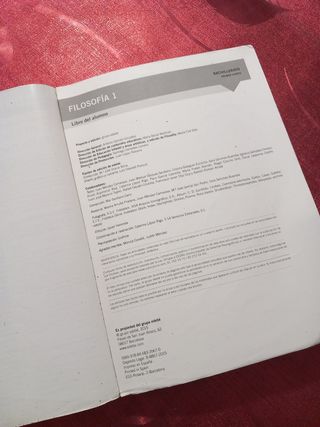 Filosofía. 1° Bachillerato. Editorial Edebé