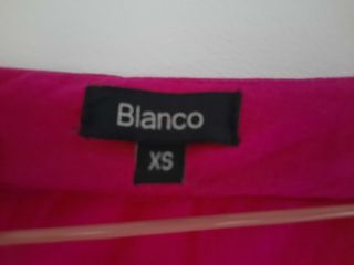 caftan o blusa fucsia bordada talla XS