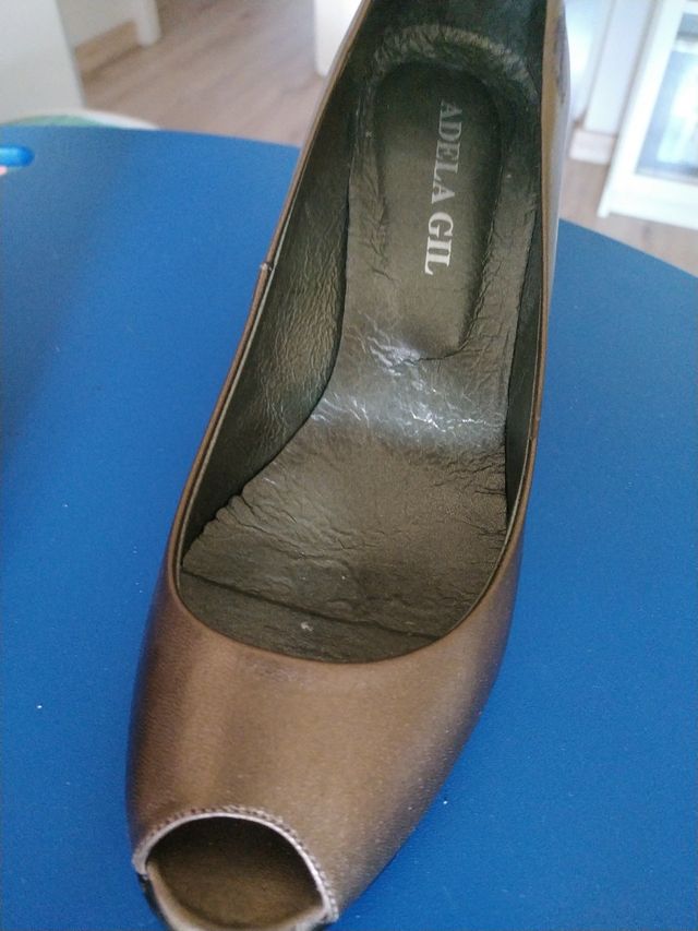 Zapato tacón piel Adela Gil n 39