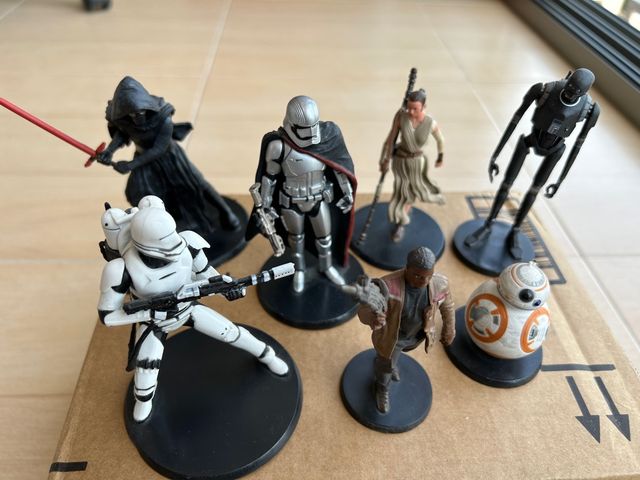 Star Wars Playset figuras Disney Store+baraja