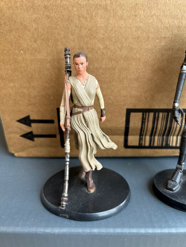 Star Wars Playset figuras Disney Store+baraja