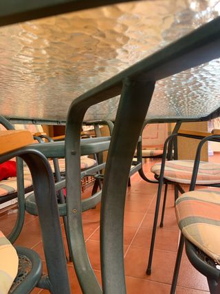 MESA DE JARDÍN NUEVA A ESTRENAR