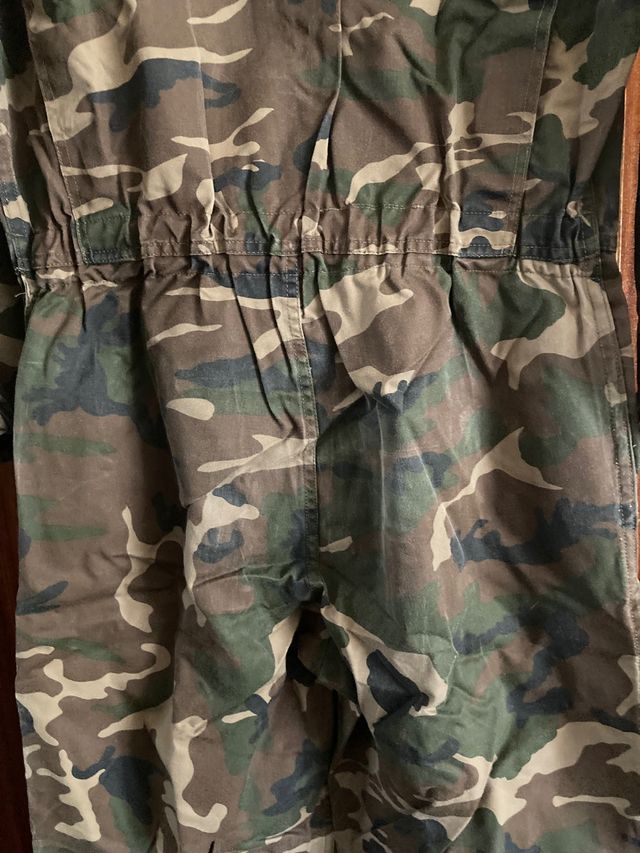 BUZO MIMETIZADO BOSCOSO. T 52