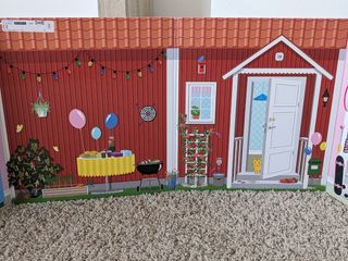 Casa de muñecas formato libro