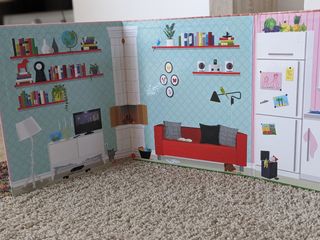 Casa de muñecas formato libro