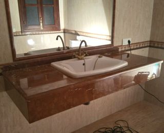 ENCIMERA BAÑO