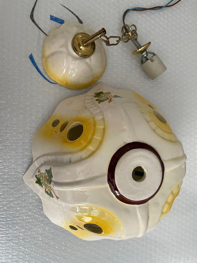 Pantalla en cerámica