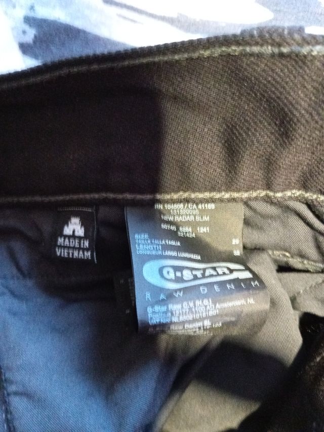 pantalon sin estrenar,lo vendo por confusión