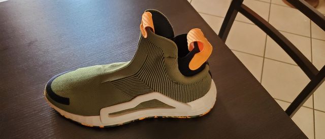 Scarpe da Basket uomo modello N3XT L3V3L