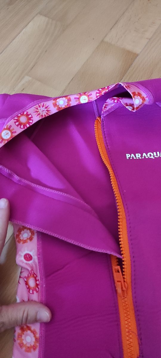 Bañador neopreno niña.