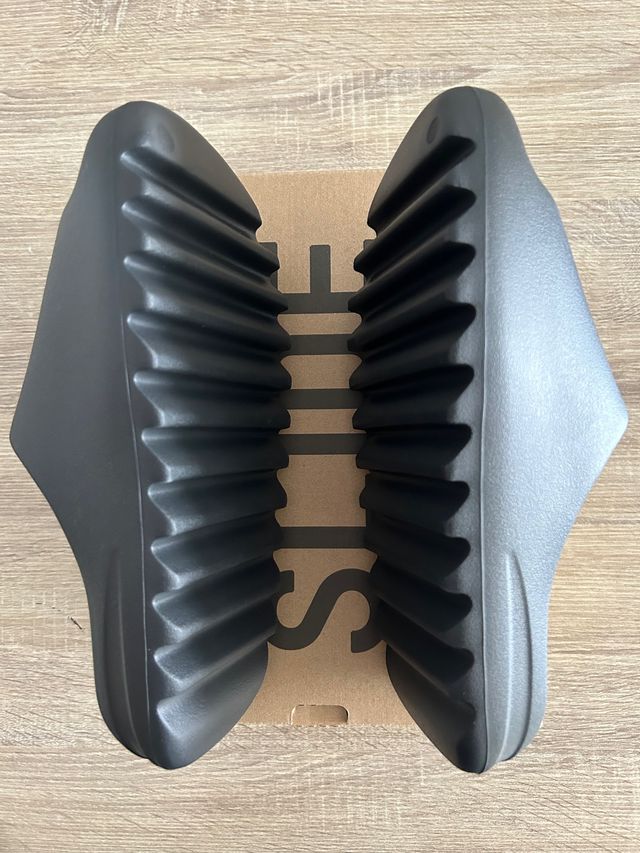Adidas Yeezy Slide Onyx