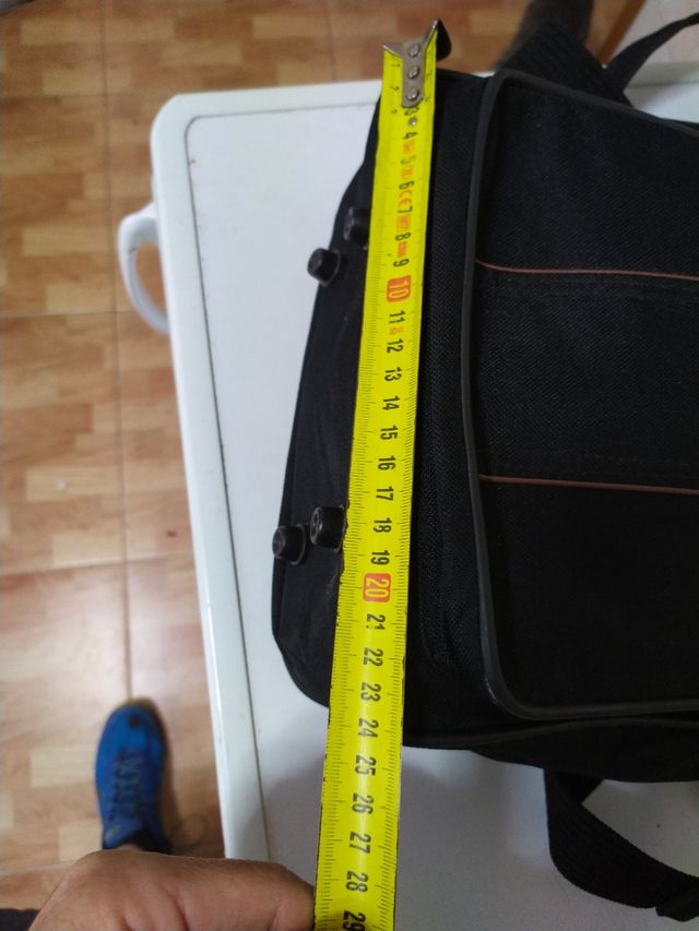 Bolsa bandolera macuto.