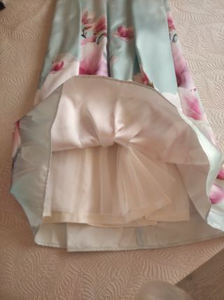 Falda larga de ceremonia con camisa y cinturon