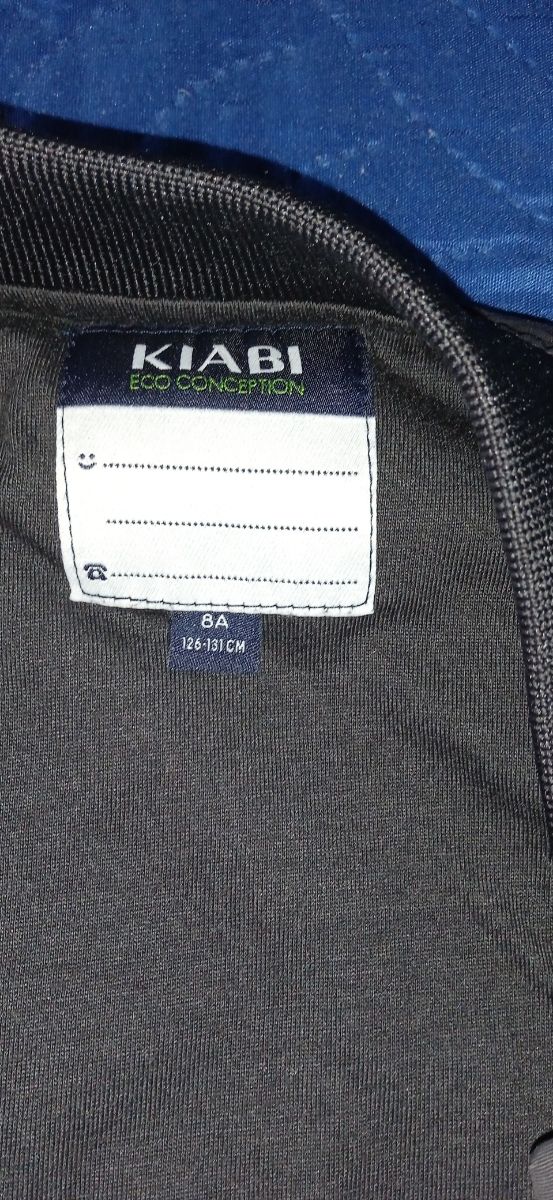 Giubbino bambino mezza stagione kiabi. Tg.126-131