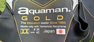 Neopreno Aquaman cell gold