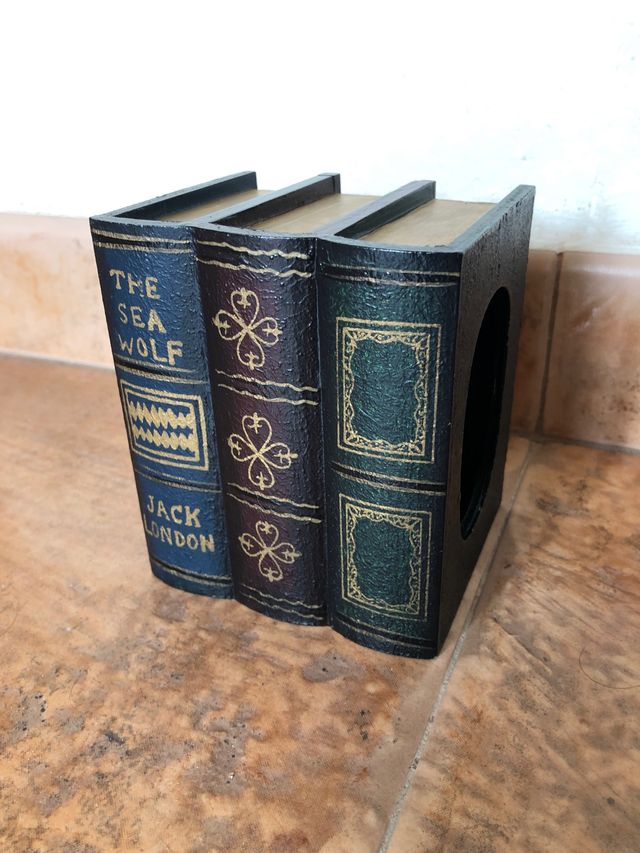 PORTA BOLIS DE MADERA