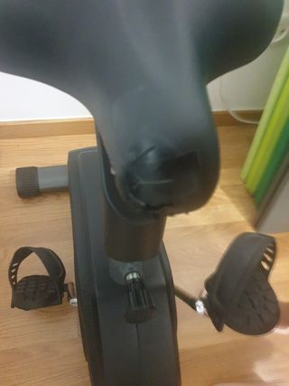 Bicicleta estática cardio fit B40 del Corte Inglés